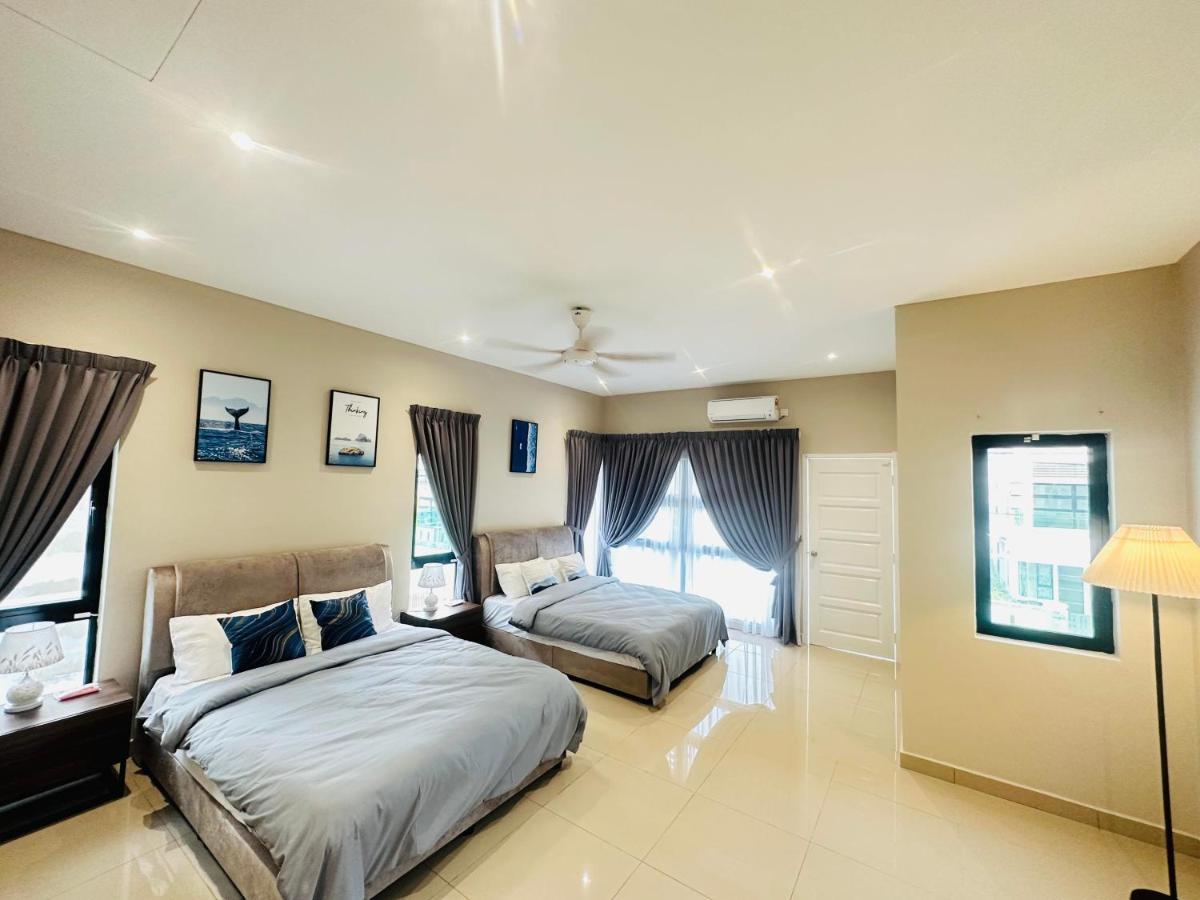 《Untitled Homestay》Sitiawan Luaran gambar